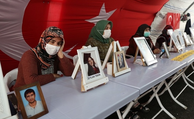 Diyarbakır annelerinden Altıntaş: Hacire anne çocuğunu aldı, inşallah biz de alırız