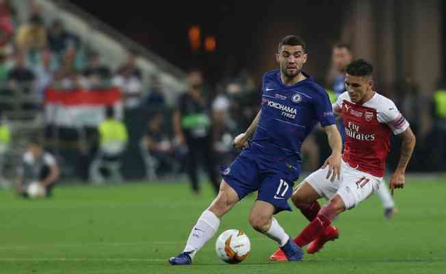 Londra derbisinde Chelsea&#039;yi 3-1 yenen Arsenal, kötü gidişe &#039;dur&#039; dedi