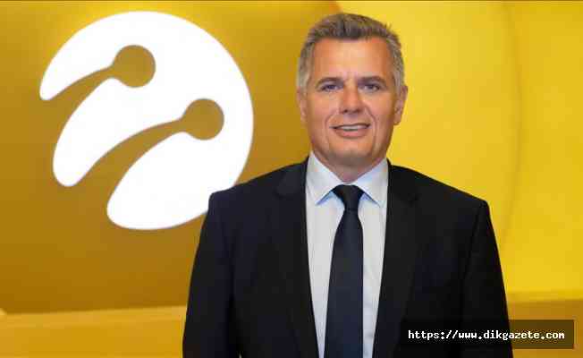 Turkcell Genel Müdürü Murat Erkan AA'nın “Yılın Fotoğrafları“ oylamasına katıldı