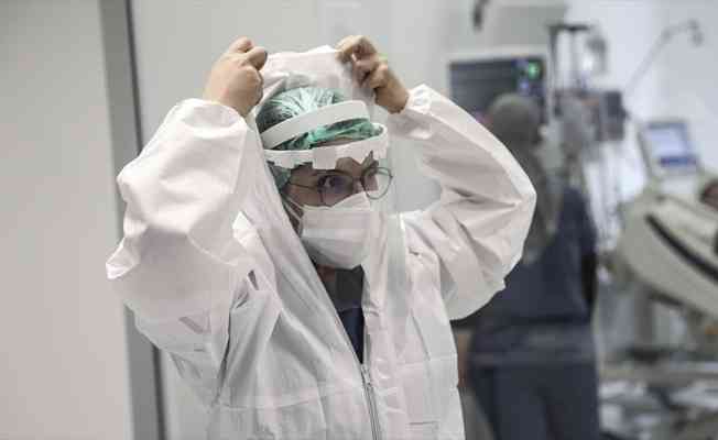 Türkiye'de son 24 saatte 14 bin 380 kişinin Kovid-19 testi pozitif çıktı, 239 kişi hayatını kaybetti