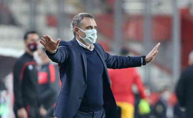 Ersun Yanal Antalyaspor'da başarılarıyla iz bırakmak istiyor