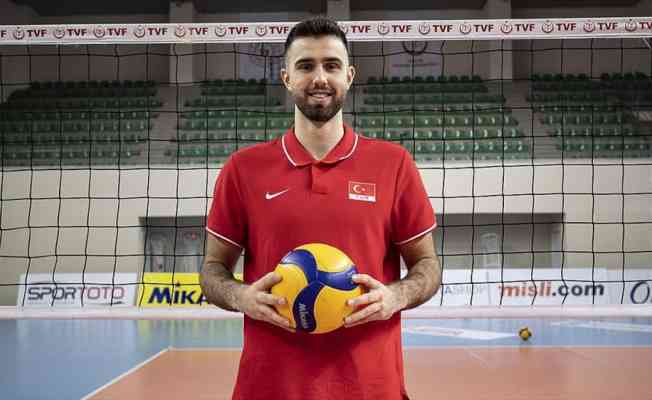Milli voleybolcu Lagumdzija: Hedefimiz grup birincisi olarak Avrupa Şampiyonası'na katılmak