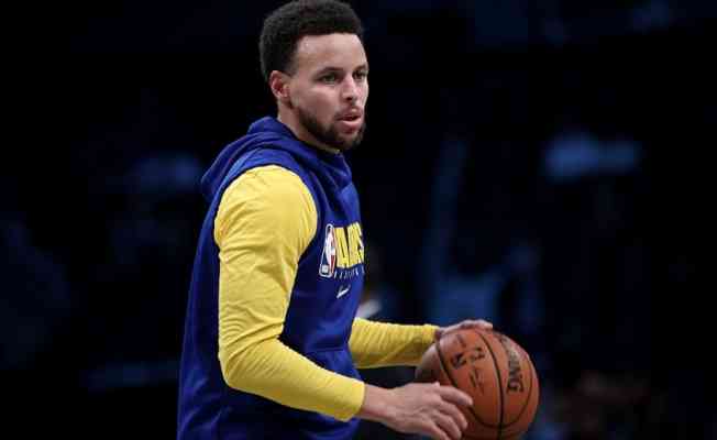 NBA'de Stephen Curry 62 sayıyla kariyer rekoru kırdı, Warriors kazandı