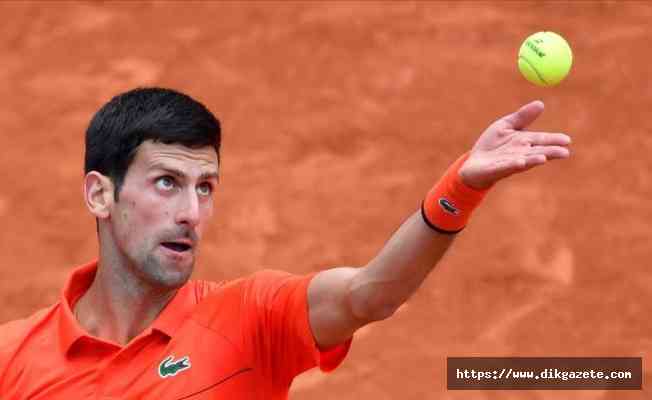 Novak Djokovic, Avustralya Açık'ta yarı finale çıktı