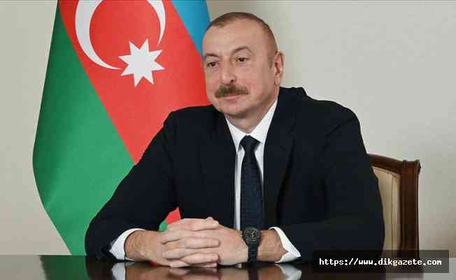 Aliyev Macar şirketlerini işgalden kurtarılan b&ouml;lgelerin imarında yer almaya davet etti