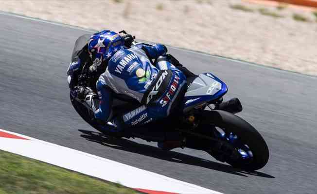 Bahattin Sofuoğlu D&uuml;nya Supersport300 resmi testlerinde en hızlı turu attı