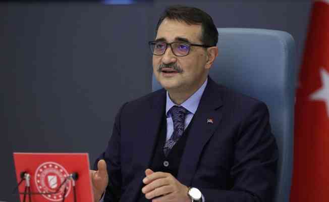 Bakan Dönmez: İki ayda devreye aldığımız kurulu gücün yüzde 96,4'ü yenilenebilir enerjiden