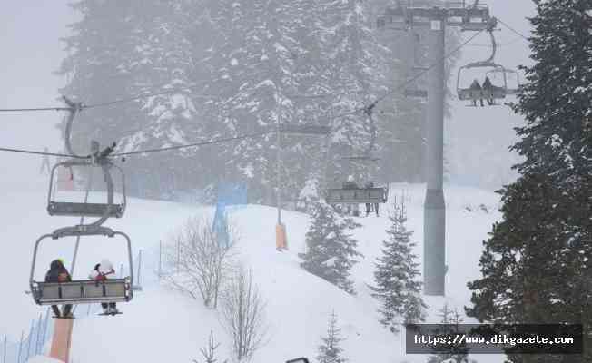 Ilgaz Dağı'ndaki kayak merkezleri ilgi g&ouml;r&uuml;yor