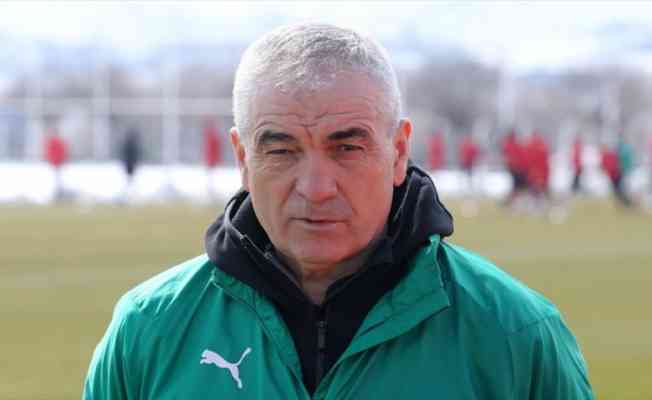 Sivasspor Teknik Direktörü Çalımbay, Göztepe maçını final olarak görüyor