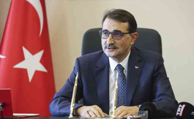 Bakan Dönmez kamu binalarında enerji verimliliğiyle 2023'e kadar 870 milyon lira tasarruf sağlanacağını bildirdi