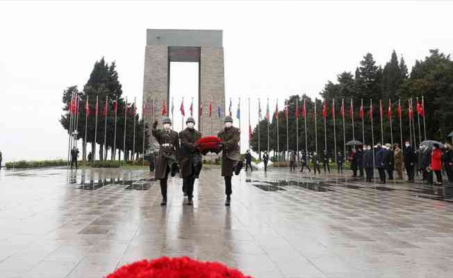 Çanakkale Kara Savaşlarının 106. yıl dönümünde şehitler anıldı