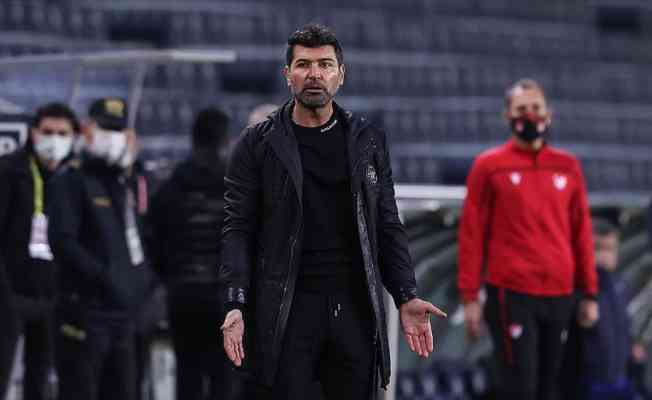 Denizlispor'da teknik direktör Hakan Kutlu dönemi sona erdi
