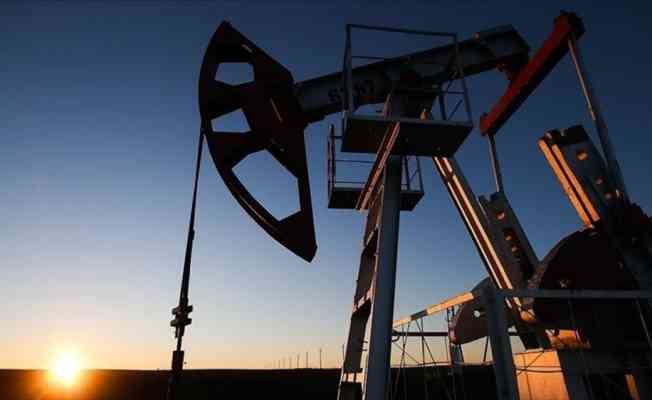 IEA: Küresel petrol talebi bu yıl günlük 5,7 milyon varil artacak
