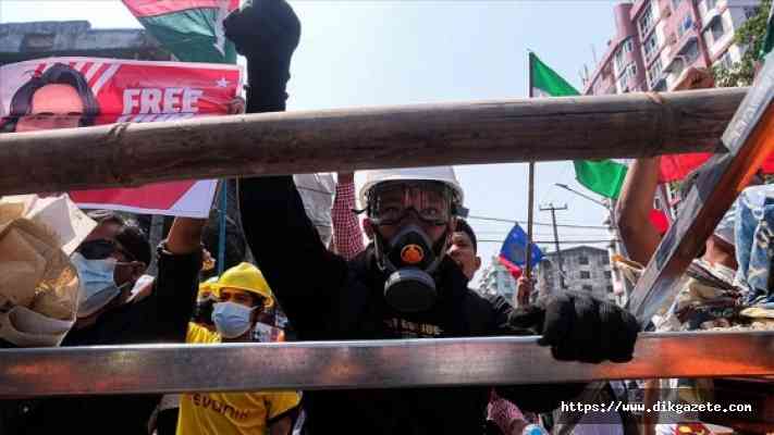 Myanmar ordusunun Bago'da protestoculara müdahalesinde ölenlerin sayısı 80'e ulaştı