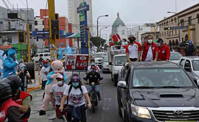 Peru halkı yeni devlet başkanını belirlemek i&ccedil;in yarın sandık başına gidecek