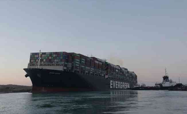 Süveyş'i tıkayan 'The Ever Given' için 900 milyon dolar tazminat talebi
