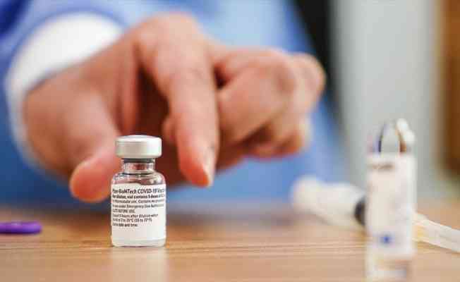 Araştırma: Pfizer-BioNTech ve Oxford-AstraZeneca Kovid-19 aşıları Hindistan varyantına karşı etkili