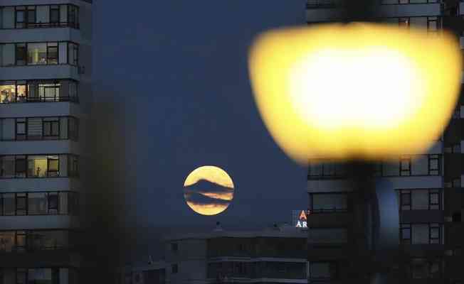 Aydınlatma Mobil Takip uygulamasıyla yanmayan sokak lambaları tespit ediliyor