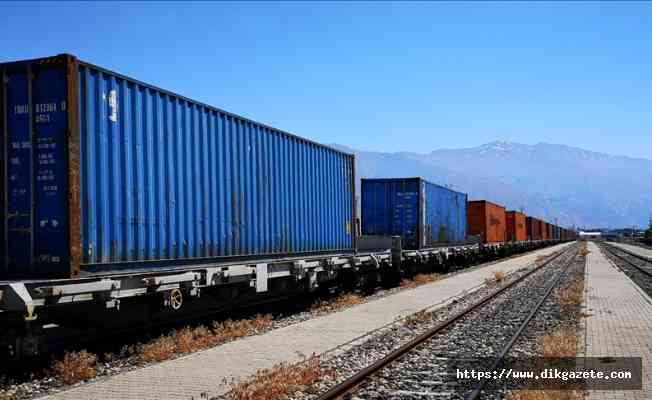 Çin'e gidecek ihracat treni Erzincan'a ulaştı