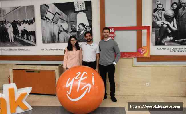 Genç girişimcilerin geliştirdiği sanal gerçeklik gözlüğüyle evde bile göz muayenesi yapılabilecek