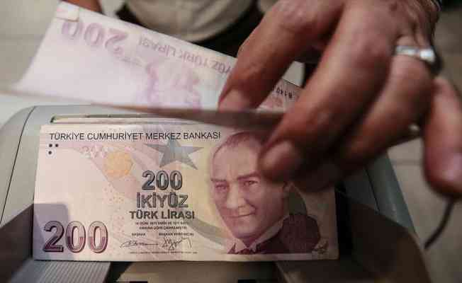 Kovid-19 salgınından olumsuz etkilenen esnaf ve sanatkarlara yönelik destekler artarak devam ediyor