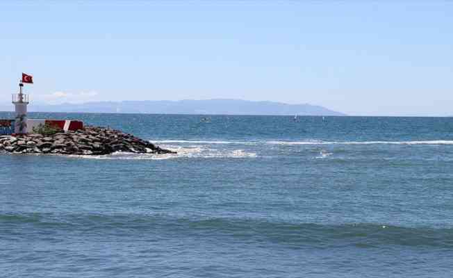 Marmara'da deniz salyası rüzgarın da etkisiyle büyük oranda dağıldı