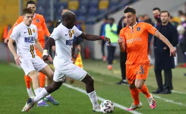 Medipol Başakşehir, Süper Lig'de yarın MKE Ankaragücü'nü konuk edecek