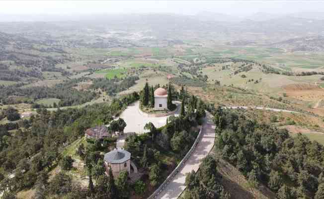'Osmanlı'nın ilk kadısı' Dursun Fakih'in türbesine ulaşımın sağlandığı yol düzenlendi
