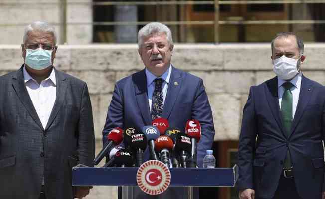 AK Parti&#039;li Akbaşoğlu, 4. Yargı Paketi&#039;ne ilişkin teklifi TBMM Başkanlığına sunduklarını bildirdi