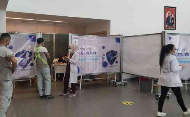 Bursa OSB&#039;de çalışan 57 bin 860 kişi aşı oldu