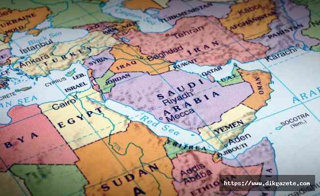 Galatasaray Başkan Adayları Canlı Yayında Bir Arada