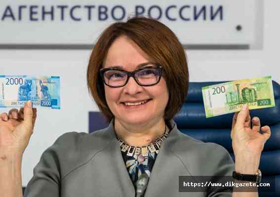 Rusya Merkez Bankası Başkanı daha fazla para basarak halka dağıtmaya karşı çıktı