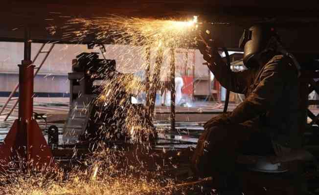Sanayi üretim endeksi nisanda aylık bazda yüzde 0,9 azalırken, yıllık bazda yüzde 66 arttı