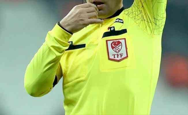 Futbolda 2021-2022 sezonunda g&ouml;rev yapacak hakemler a&ccedil;ıklandı