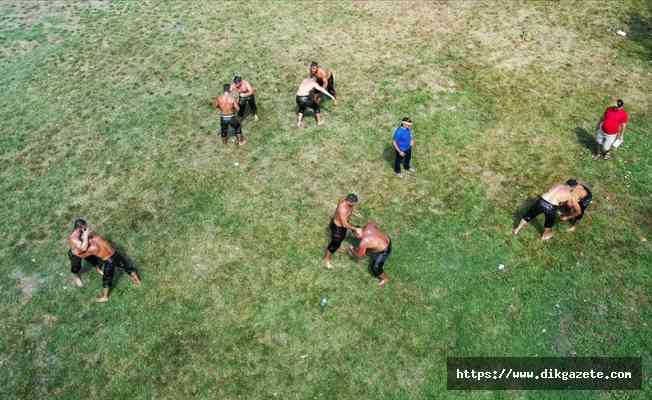 Kırkpınar'da altın kemer i&ccedil;in m&uuml;cadele edecek başpehlivanlar son antrenmanlarını yaptı