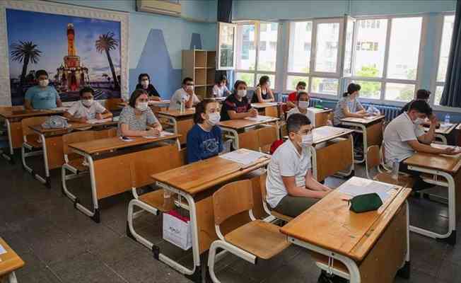 LGS'de öğrencilerin yaklaşık yüzde 35'i sınavla girilen liseleri tercih etti