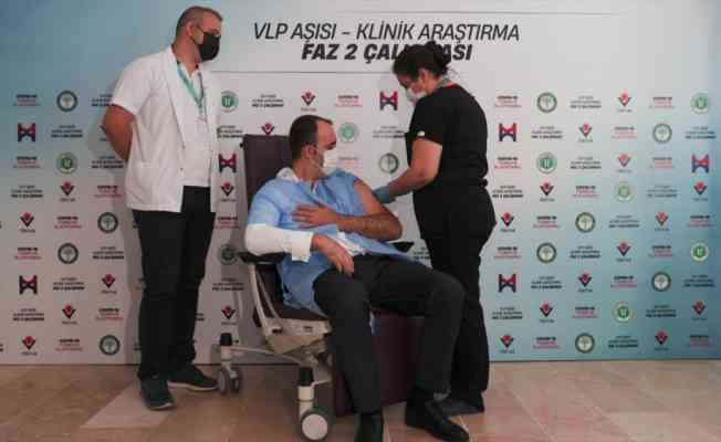 VLP temelli yerli Kovid-19 aşısı Faz-2 kapsamında g&ouml;n&uuml;ll&uuml;lere uygulanıyor