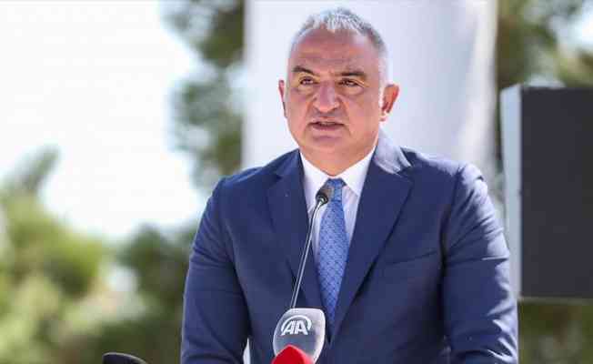 Bakan Ersoy: Topraklarımıza düşen her ateş, devletimizin gücü, milletimizin birlik ve beraberliği karşısında sönecek
