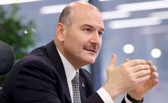 İçişleri Bakanı Soylu: 2021'de 253 bin 299 kişinin ülkemize yasa dışı yollarla girişi sınırlarımızda engellenmiştir