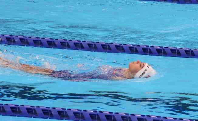 Yüzmede kadınlar 50 metre sırtüstü S5 kategorisinde Öztürk ve Boyacı finalde