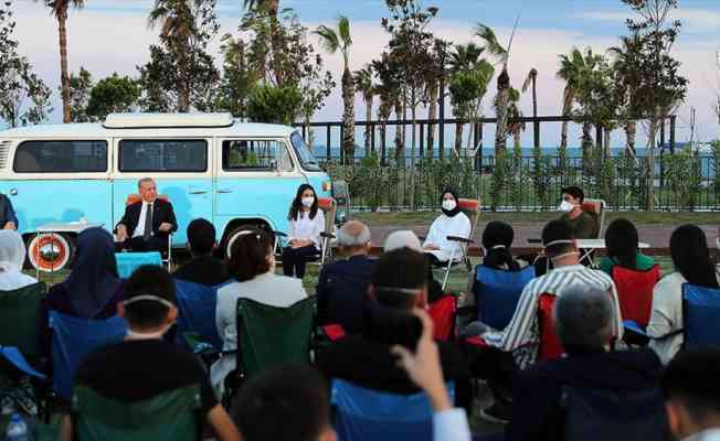 Cumhurbaşkanı Erdoğan: T&uuml;m imkanlarımızı eğitim &ouml;ğretimin her kademesinde kalitenin y&uuml;kseltilmesine teksif edeceğiz