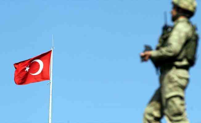 İkna &ccedil;alışması sonucu bir ter&ouml;rist daha g&uuml;venlik g&uuml;&ccedil;lerine teslim oldu