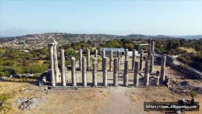 Uzuncaburç Antik Kenti&#039;nde tarihe ışık tutacak kalıntılar gün yüzüne çıkarılıyor