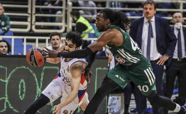 Anadolu Efes deplasmanda Panathinaikos'a yenildi