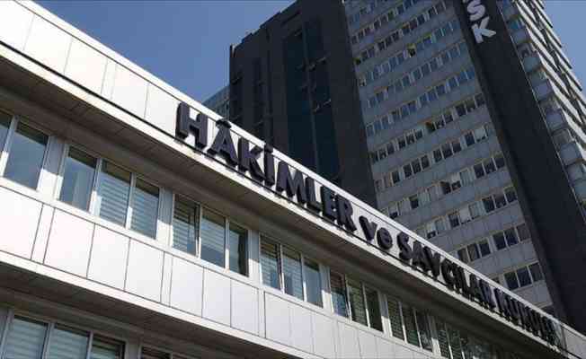 HSK 13 hakim ve savcıyı FETÖ irtibatı nedeniyle meslekten ihraç etti
