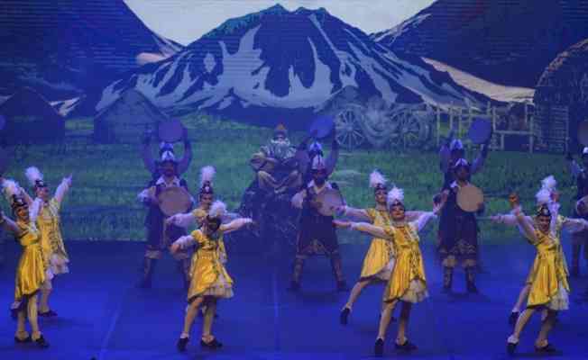 Türkiye-Azerbaycan kardeşliği dans gösterisiyle sahneye taşındı