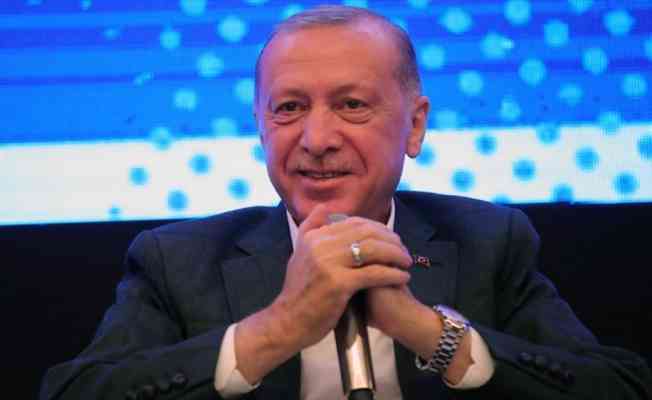 Cumhurbaşkanı Erdoğan: Gençlerimizin, kahramanlarımızın izinden giderek yeni destanlar yazacaklarına inanıyorum
