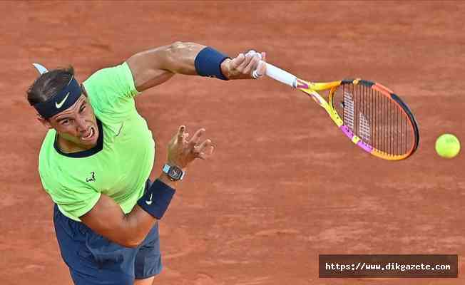 Nadal kortlara aralık ayında dönmeyi planlıyor