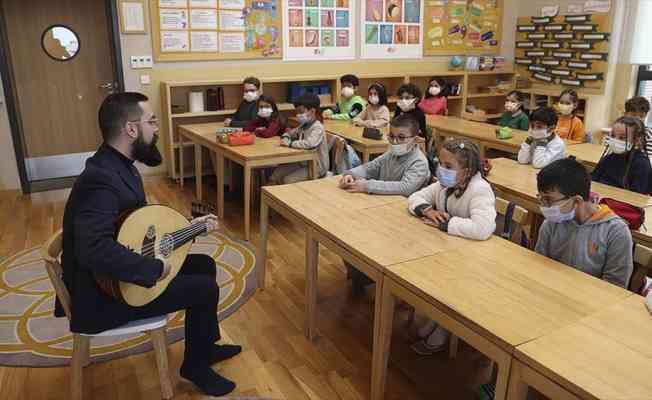 Türkiye'nin gelecekteki sanatçıları bu okulda yetişiyor
