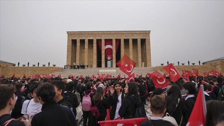 23 Nisan Ulusal Egemenlik ve Çocuk Bayramı kutlanıyor